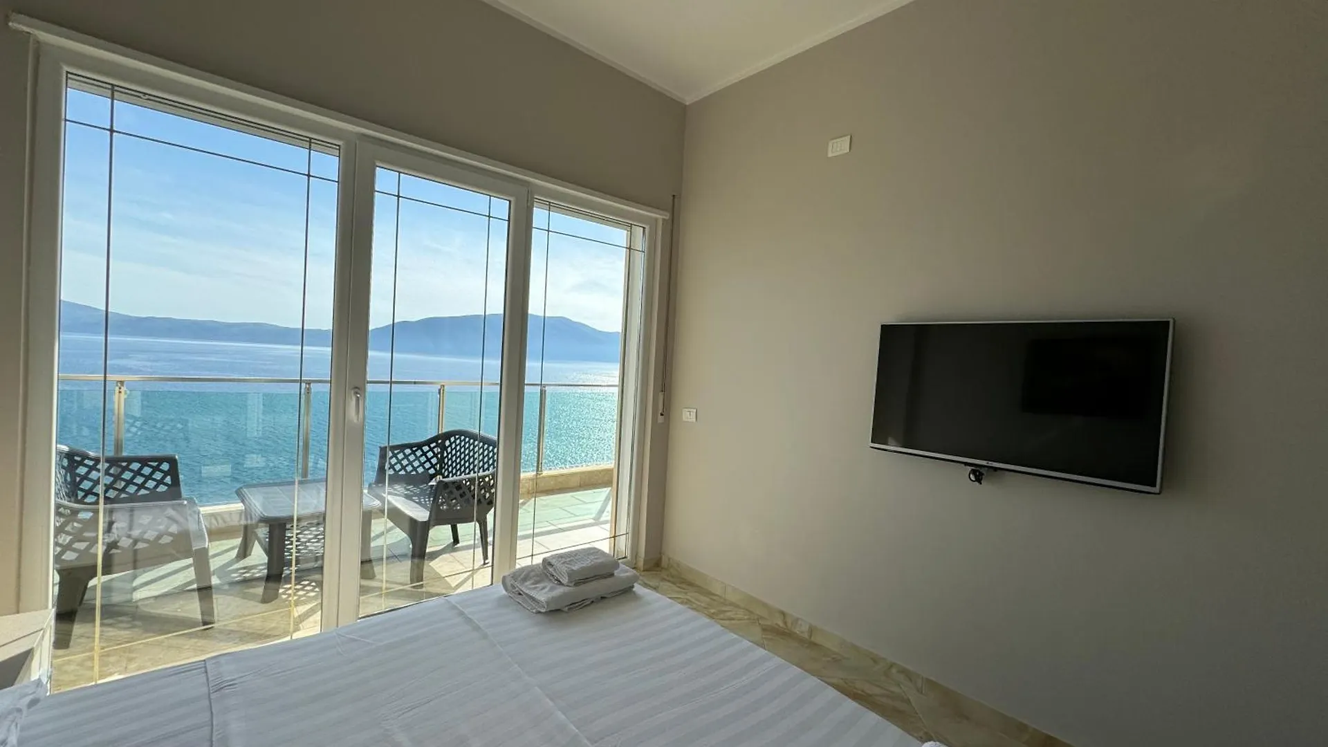 Nuna Hotel & Apartments Vlore