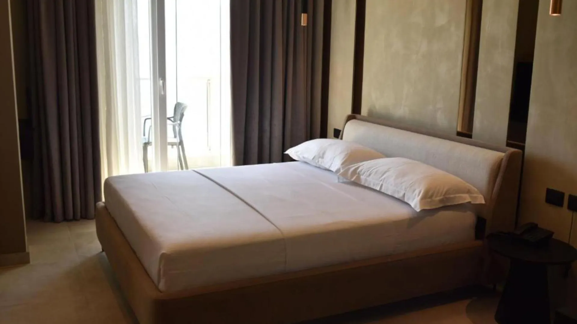 Nuna Hotel & Apartments Vlore Albania