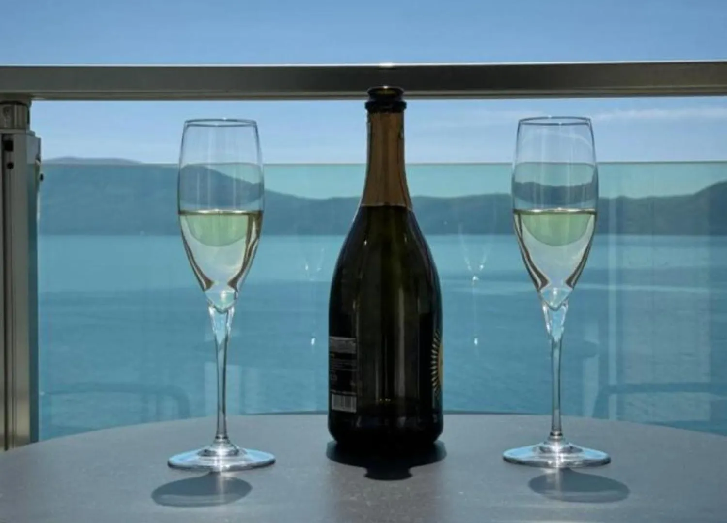 Nuna Hotel & Apartments Vlore 4*,