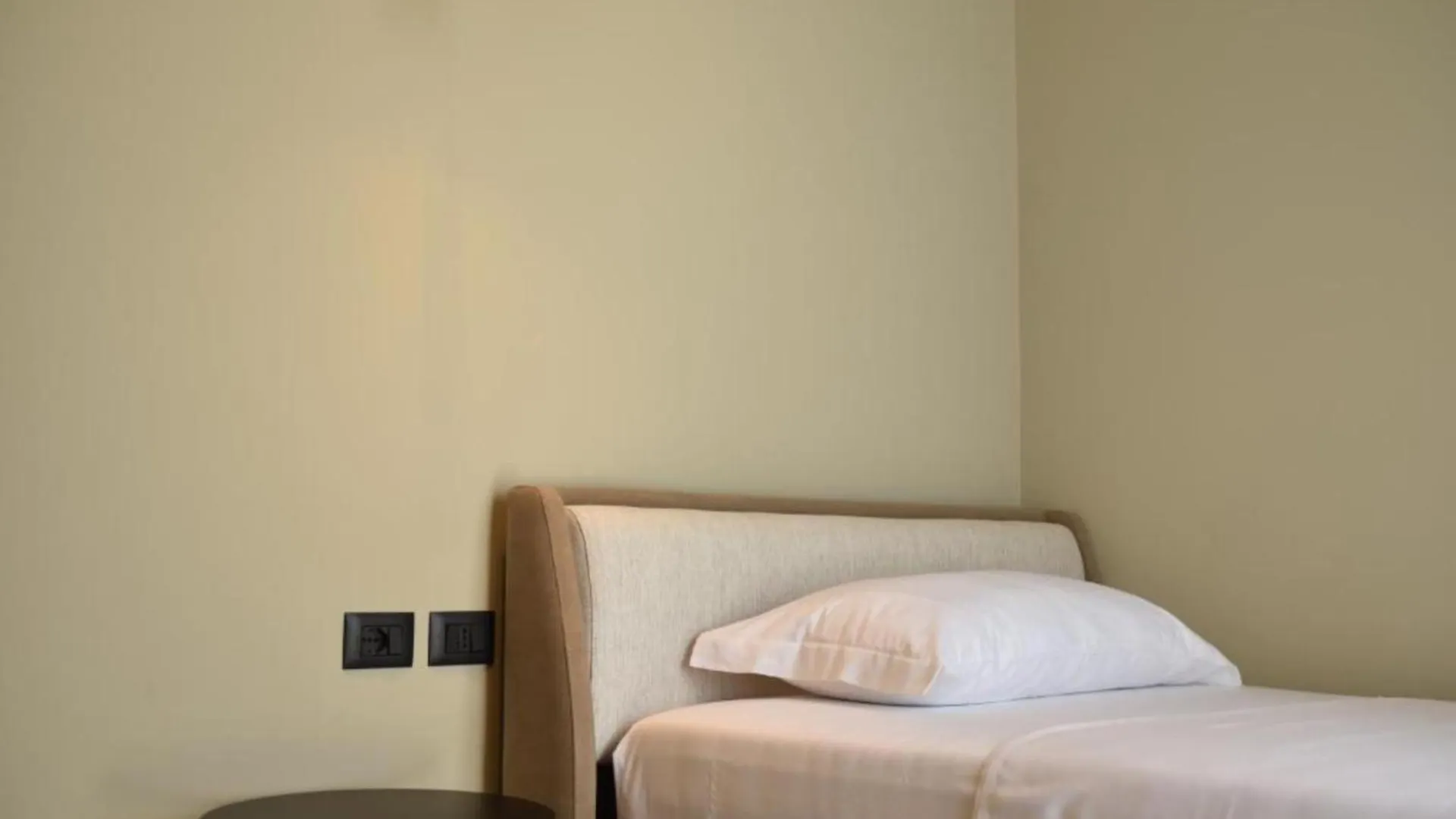 Nuna Hotel & Apartments Vlore