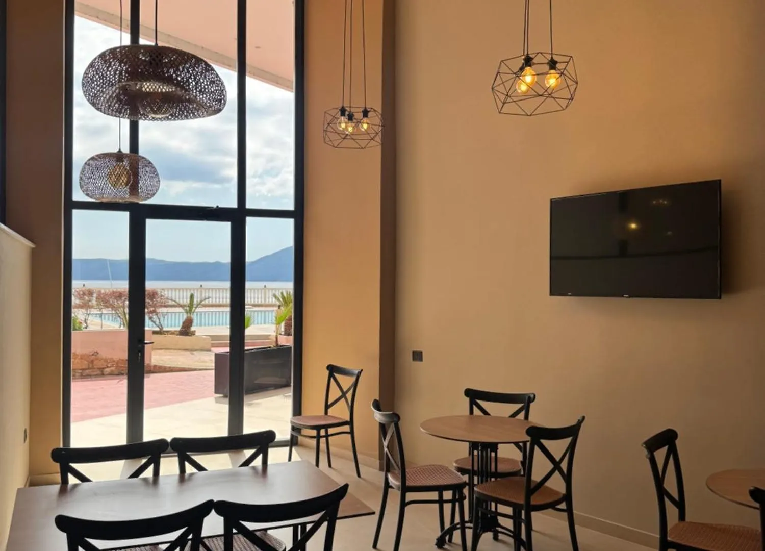 Nuna Hotel & Apartments Vlore