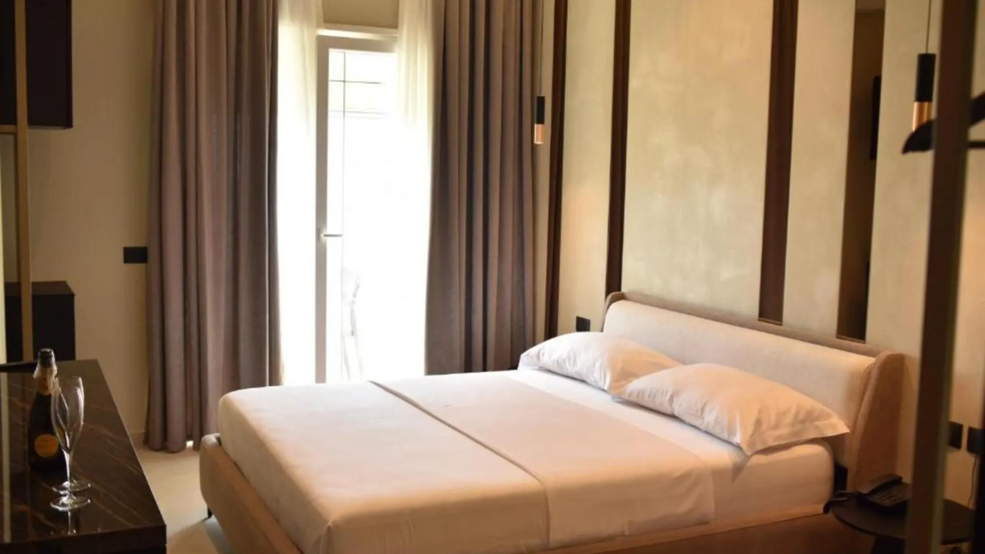 ****  Nuna Hotel & Apartments Radhimë Albanië